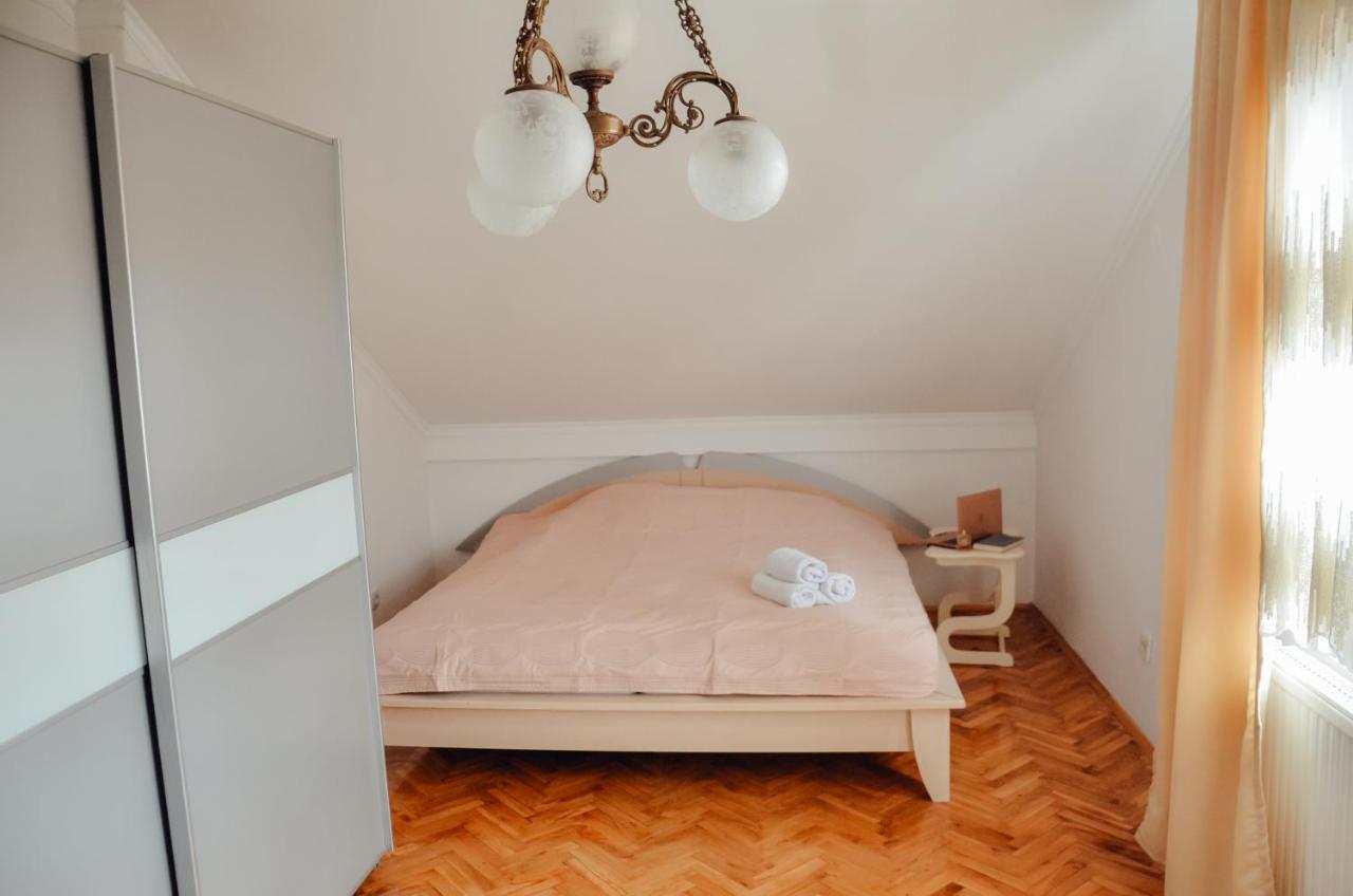 Vila Petunija Sjenica Exteriér fotografie
