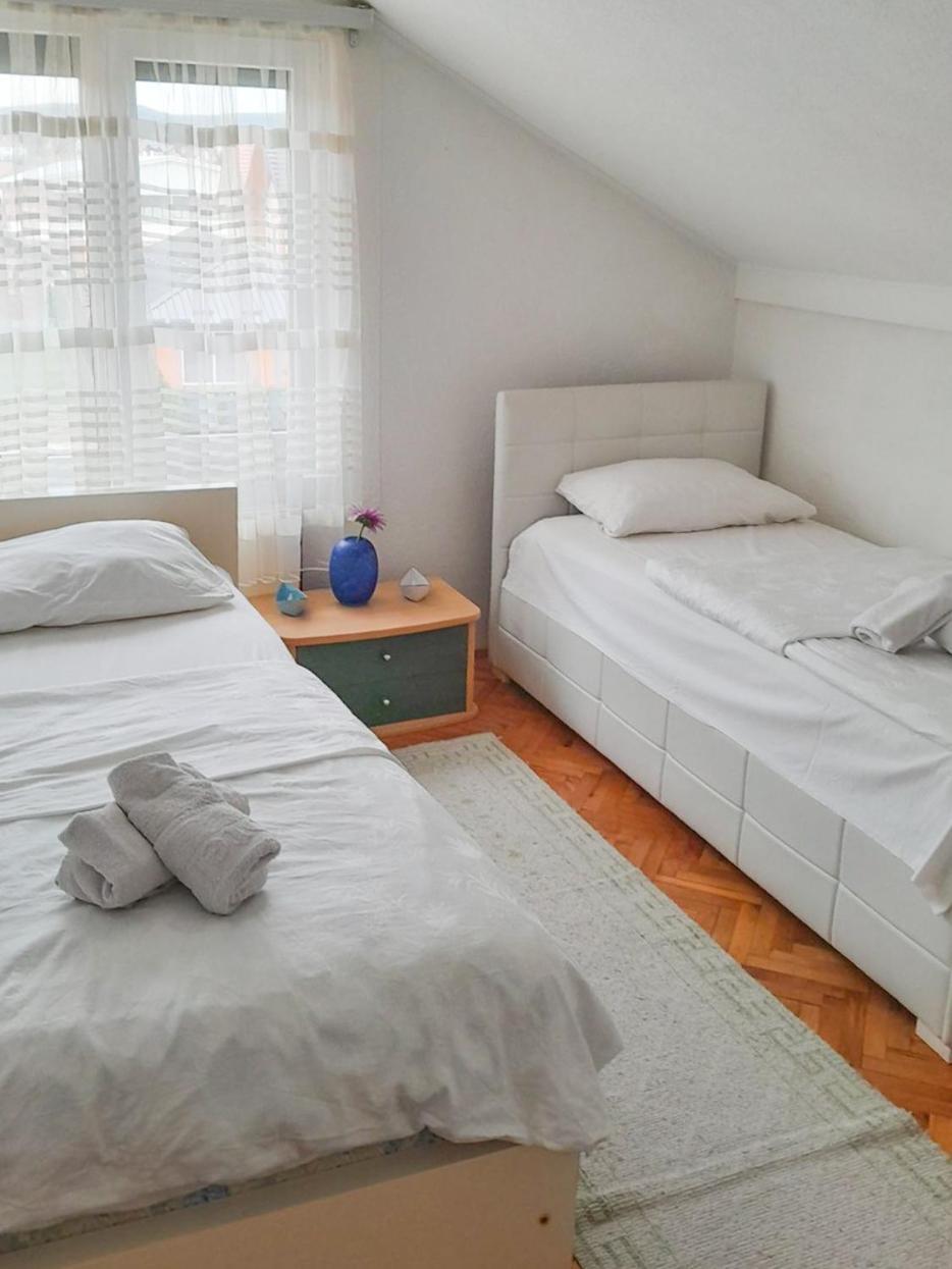 Vila Petunija Sjenica Exteriér fotografie