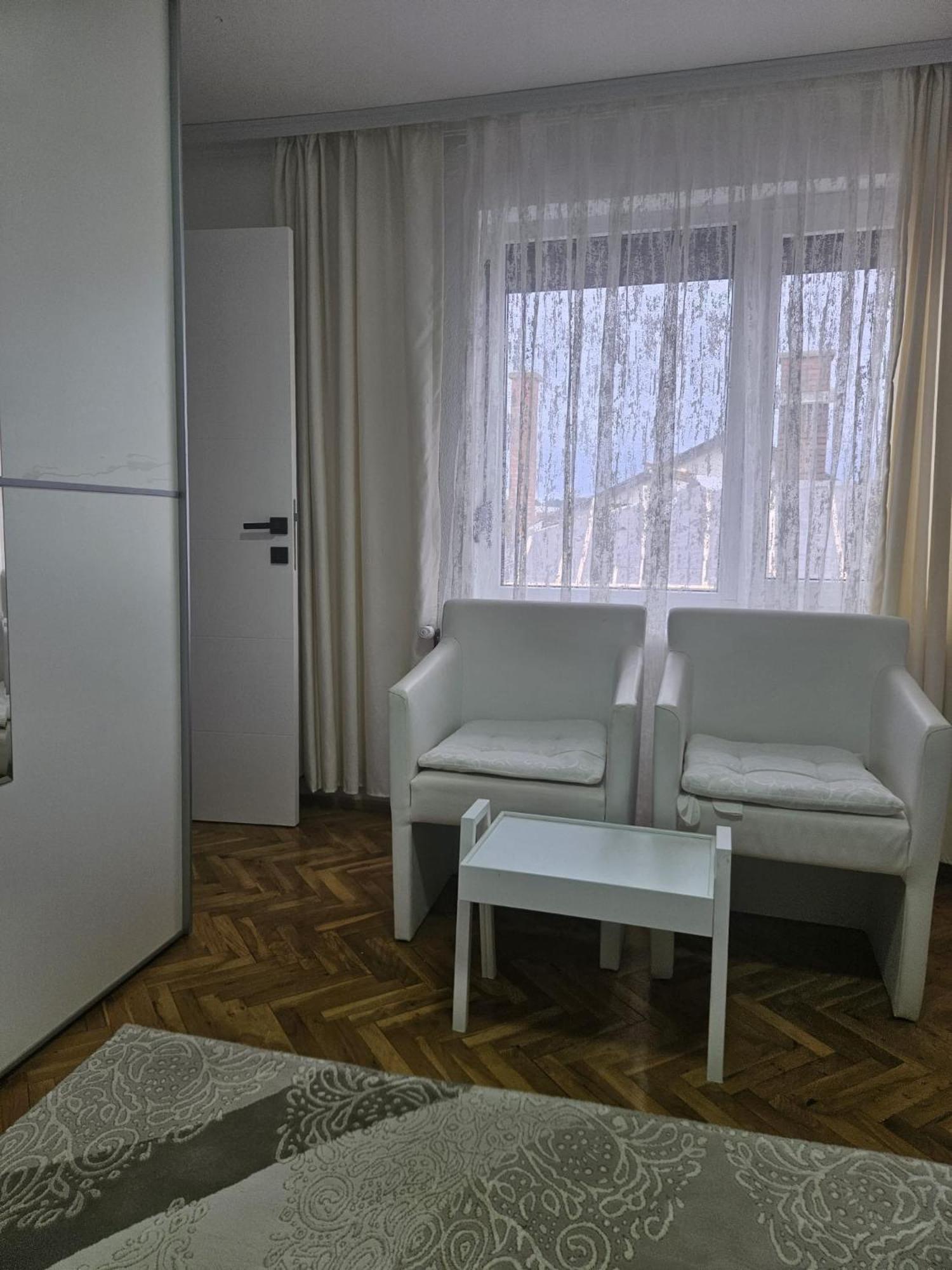 Vila Petunija Sjenica Pokoj fotografie